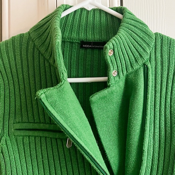 Moda International ☘️ Size Small Vintage Women’s Green Zip Up Sweater - Picture 5 of 9